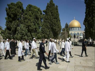 Dotations palestiniennes : 22 raids sur Al-Aqsa et 47 tentatives d'interdiction de l'appel à la prière à Al-Ibrahimi en janvier dernier