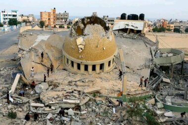 Ministerio de Dotaciones en Gaza: El enemigo sionista destruye 600 mezquitas y roba 1.000 cadáveres