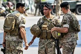 الجيش اللبناني: إصابة أحد جنودنا بقصف 