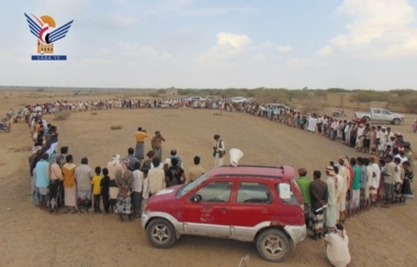 Stand des tribus Khadariyya à Hodeidah en solidarité avec Gaza et déclaration de mobilisation pour affronter l'ennemi américain