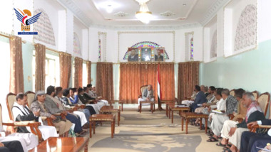 Discussing completion of main street project in Ibb