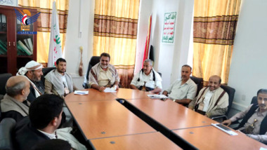 مناقشة سير تنفيذ المشاريع الزراعية في محافظة البيضاء