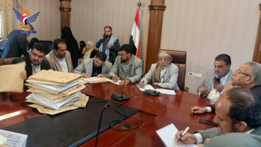 Eröffnung der Ausschreibungsangebote für neun Projekte im Bildungs- und Gesundheitsbereich in Sana'a