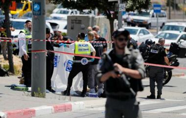 Una joven palestina morirá como consecuencia de los disparos del enemigo sionista en Hawara Nablus.