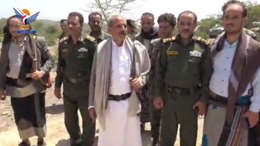 Al-Dhale' leadership inspects Almoravids on Al-Hawamra front in Taiz