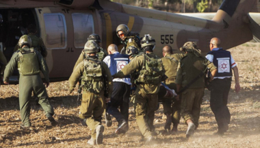 Der zionistische Feind gibt zu, dass einer seiner Soldaten bei Kämpfen im nördlichen Gazastreifen getötet wurde