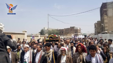 تشييع جثمان مؤيد فيصل الصمدي من أبناء عتمة