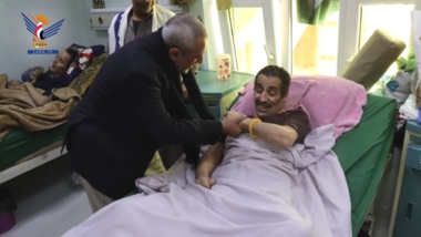 تفقد أحوال الجرحى في عدد من المرافق الصحية بأمانة العاصمة