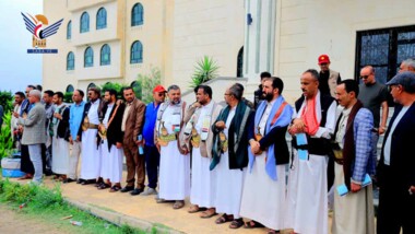 Ministry of Youth holds solidarity stand for Palestinian people