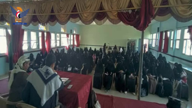 مناقشة خطط وأنشطة مدارس البناء التربوي للإناث في أمانة العاصمة