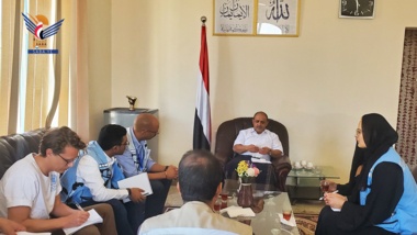 الحملي يناقش مع مدير مكتب الأوتشا باليمن تداعيات إيقاف المساعدات الغذائية