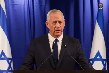 Zionist War Council members Benny Gantz & Gadi Eisenkot resign from Netanyahu's government