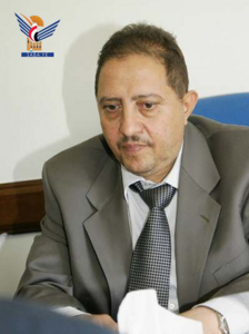 رئيس هيئة الرقابة على المناقصات يهنئ قائد الثورة ورئيس المجلس السياسي بثورة 21 سبتمبر