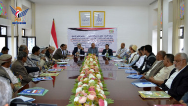 Al-Aidarous lance un programme de formation pour les membres du Conseil de la Choura sur la préparation de rapports et d'études