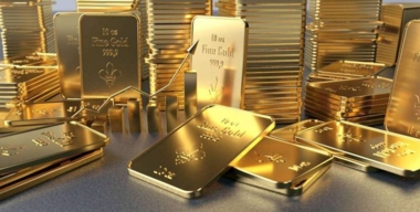 استقرار أسعار الذهب قرب مستوى مرتفع قياسي