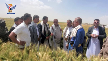 نائب وزير الزراعة يطلع على أنشطة مزرعة الرسول الأعظم بالجوف
