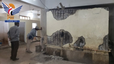 بدء أعمال صيانة وترميم في الجامع الكبير بمدينة الحديدة