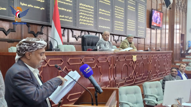 Parliament applauds initiative to open road in Taiz & condemns UAE occupation's suppression of demonstrators in Socotra
