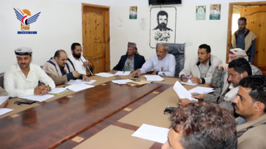 Meeting in Al Dhale' discusses services improvement level & development of resources