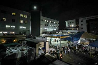 Les factions palestiniennes condamnent à nouveau le ciblage de l'hôpital Al-Shifa par l'ennemi sioniste