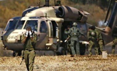 Zionistischer Feind gibt zu, Offizier und Soldat getötet und sieben andere in Gaza verletzt zu haben   