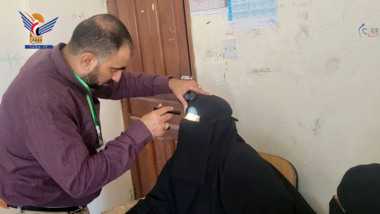 تدشين مخيم طبي مجاني للعيون بمدينة البيضاء