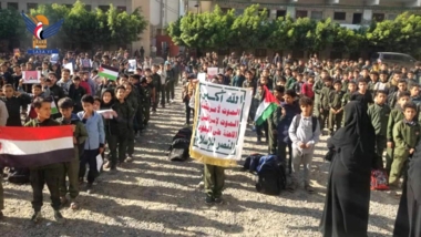 Student vigils in Sana'a city schools to condemn Zionist crimes in Palestine, Lebanon