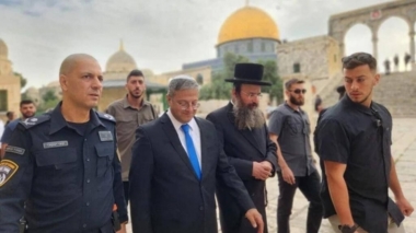 Palestinians Abroad: Ben Gvir, Settlers' Desecration of Al-Aqsa Threat to Holy Sites