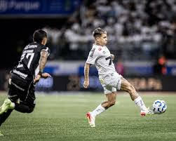 الدوري البرازيلي.. سانتوس يتعادل مع سييارا بدون أهداف
