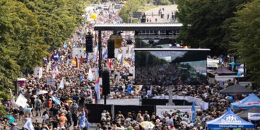 Berlin rally calls for peace, rejects arms supplies to conflict zones