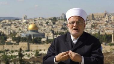 Jeque Sabri llama a viajar a Al-Aqsa ante los planes del enemigo sionista que lo amenazan