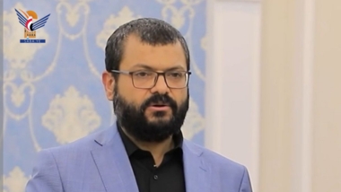 وزير الصحة يهنئ قائد الثورة ورئيس المجلس السياسي بحلول عيد الأضحى