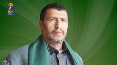 العلامة الرزامي يهنئ قائد الثورة ورئيس المجلس السياسي بحلول شهر رمضان