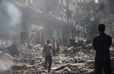 Israeli bombing kills three Palestinians in Gaza City