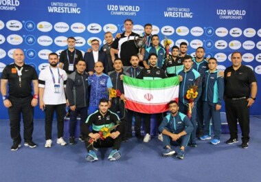 إيران تتوج بلقب بطولة العالم للمصارعة الحرة للشباب للعام الثاني على التوالي