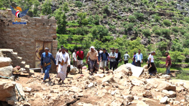 Inspection of flood damage in Dhamar