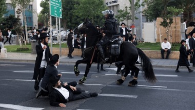 Israeli media: Army circulates plan to recruit Haridem extremists