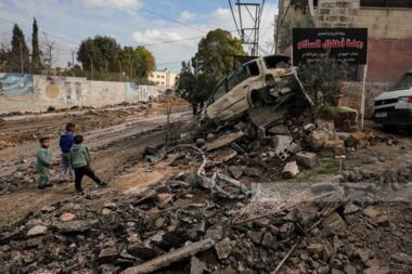 جنين: العدو الصهيوني يواصل جرائم التهجير والاستيلاء على ممتلكات الفلسطينيين لليوم الـ 155