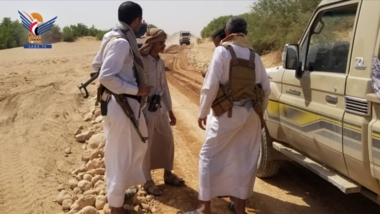تفقد سير العمل في مشروع طريق ملاحا القارة بمحافظة الجوف