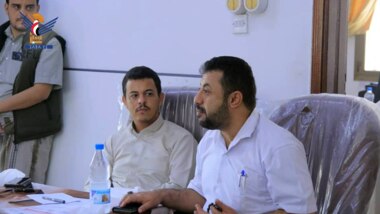 Diskussion über die Einfuhr von Arzneimitteln und Schwierigkeiten der Einführer in Hodeida