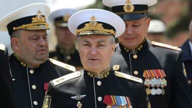 El comandante de la flota rusa del Mar Negro asiste a una reunión pese a que Kiev anuncia su muerte