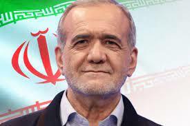الرئيس الايراني: سنتجاوز أي أزمة بالوحدة الوطنية