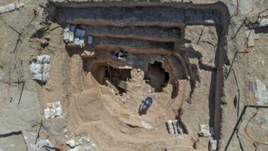 فلسطين.. اكتشاف بقايا بناء إسلامي عمره 1200 عام في النقب المحتلة