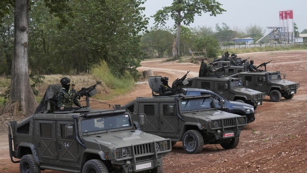Thai, Cambodian armies exchange charges of violating ceasefire Thai, Cambodian armies exchange charges of violating ceasefire