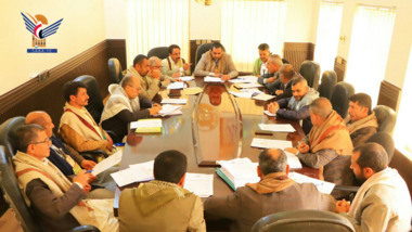 Sana'a local administration discusses ways to improve development performance