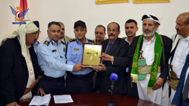 رئيس مجلس الشورى يكرم الإدارة العامة لشرطة المرور وفروعها بالمحافظات بدرع المجلس 
