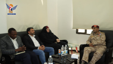 Taiz- Gouverneur trifft den niederländischen Leiter der MSF-Operationen im Nahen Osten