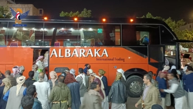 Return of 1827 pilgrims from Holy Lands by land