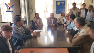 Al-Zikam inspecciona el nivel de disciplina laboral en varias oficinas ejecutivas