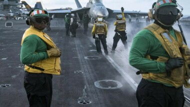 Pentagon admits failure to stop Yemeni attacks in Red Sea